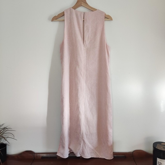 Simons Icone Light Pink Female Figure Print Midi Dress - Picture 4 of 7